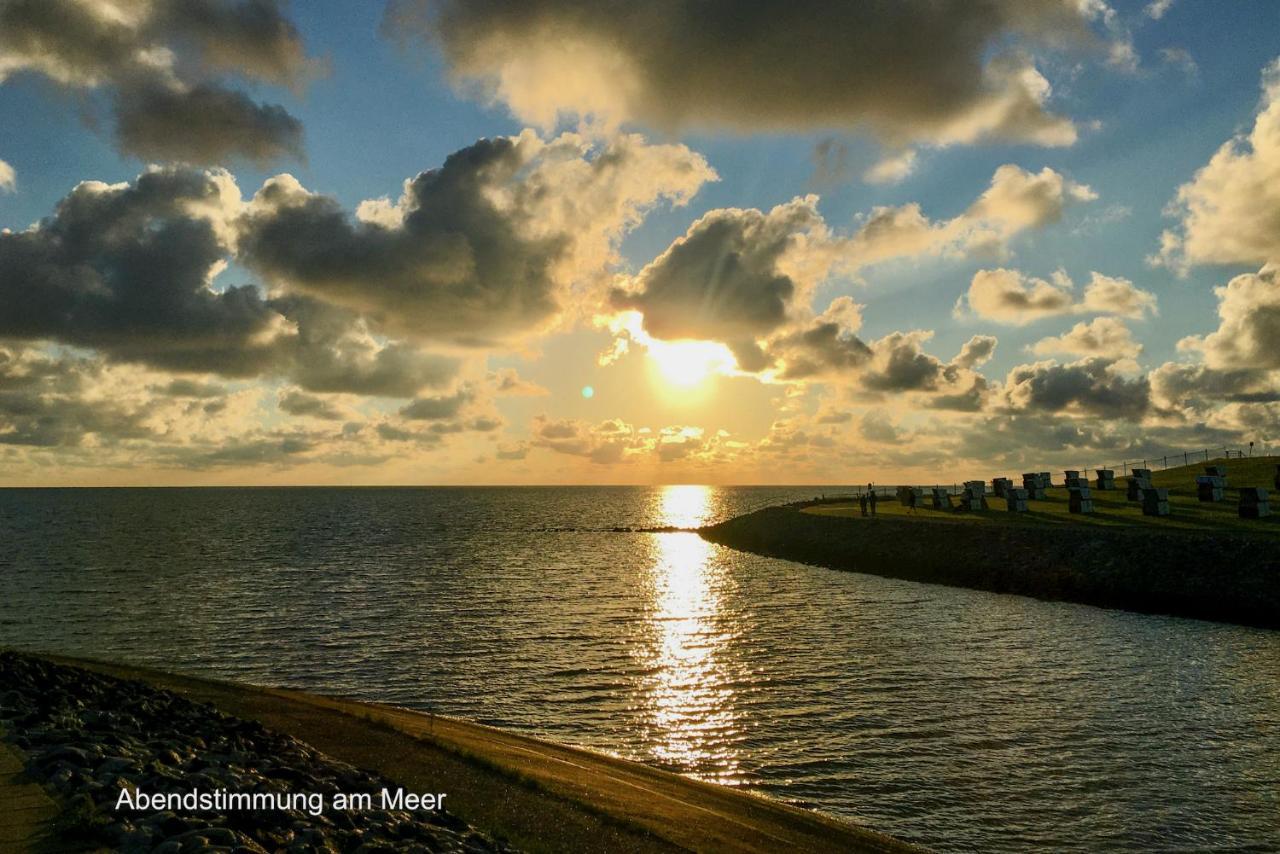 Pole Poppenspaeler Mit Ladestation Büsum Eksteriør bilde